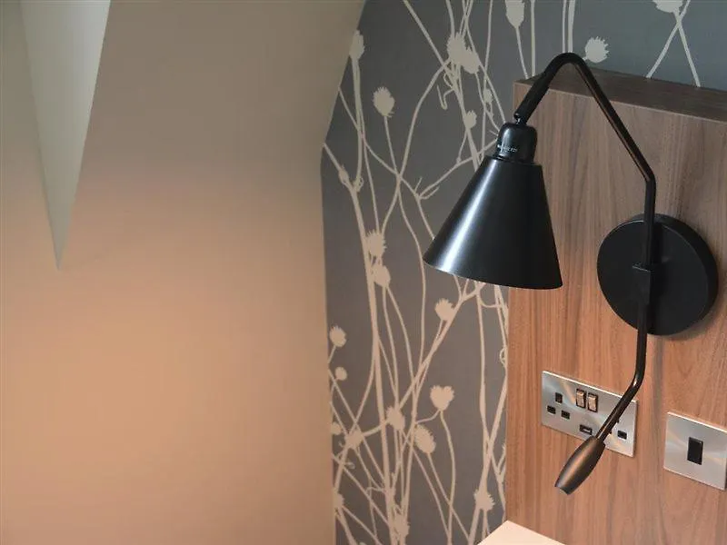 Heeton Concept Aparthotel Edinburgh Queen Street