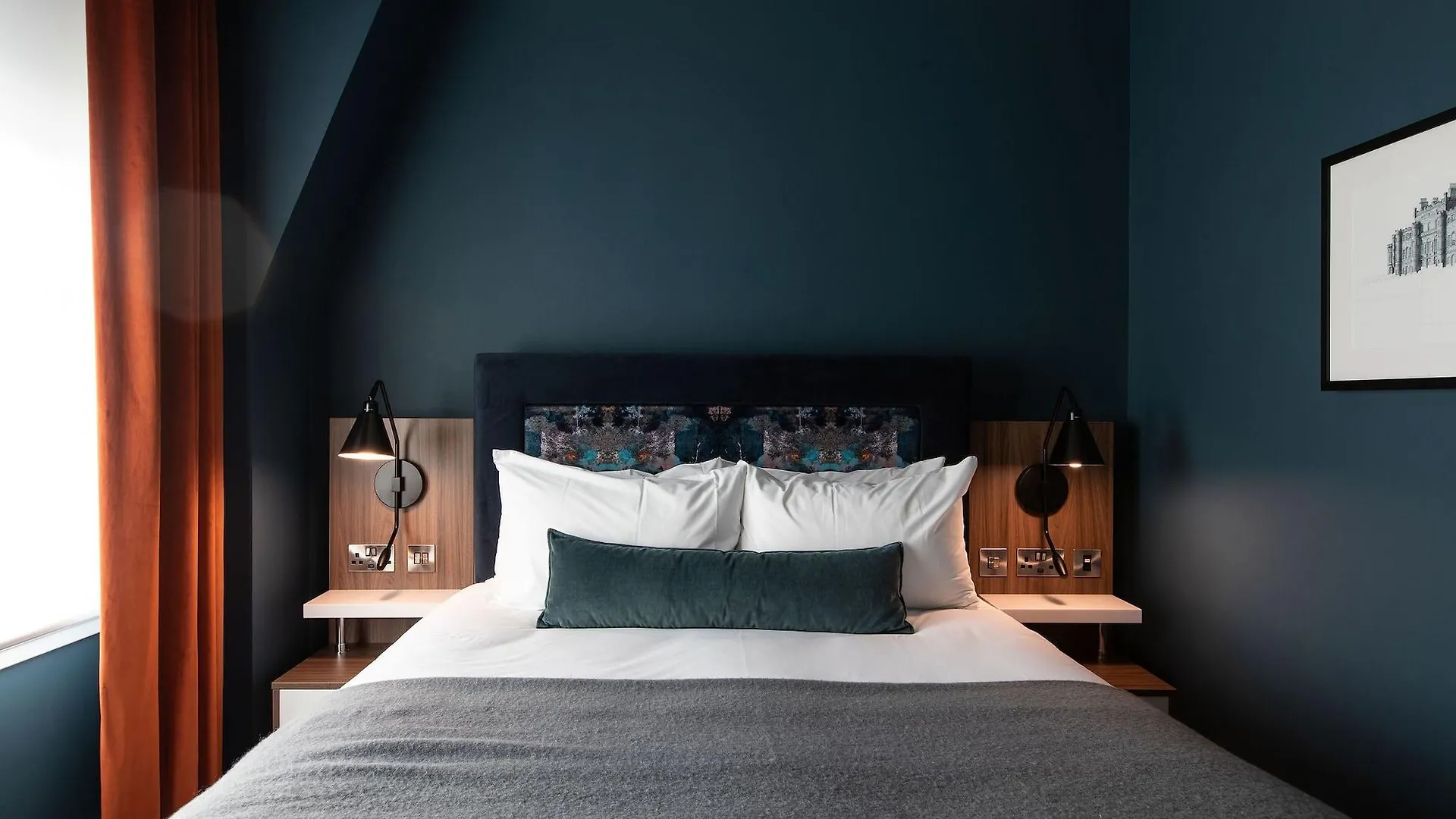Heeton Concept Aparthotel Edinburgh Queen Street
