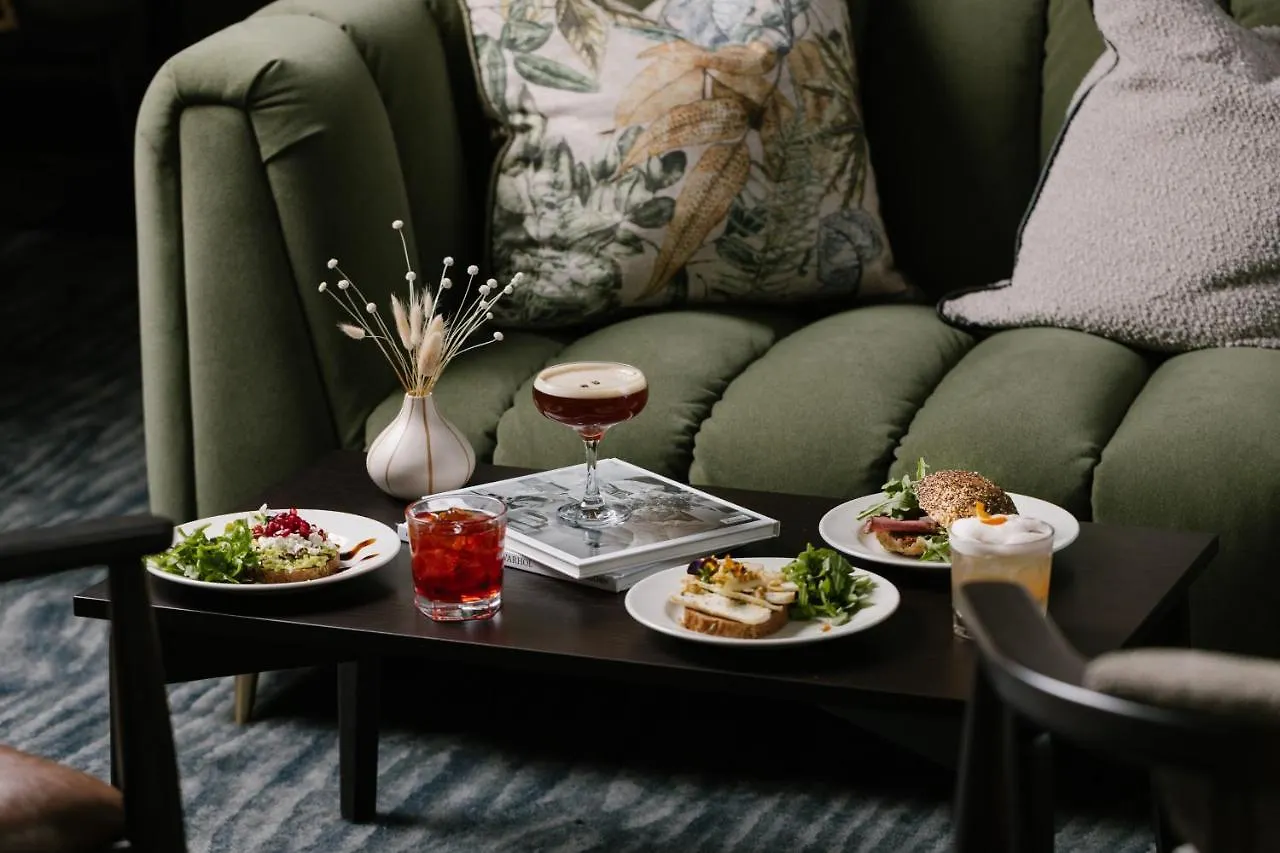 Heeton Concept Aparthotel Edinburgh Queen Street 4*,  בריטניה