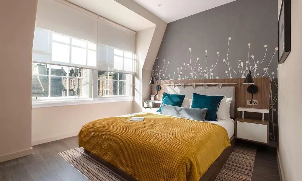 Heeton Concept Aparthotel Edinburgh Queen Street